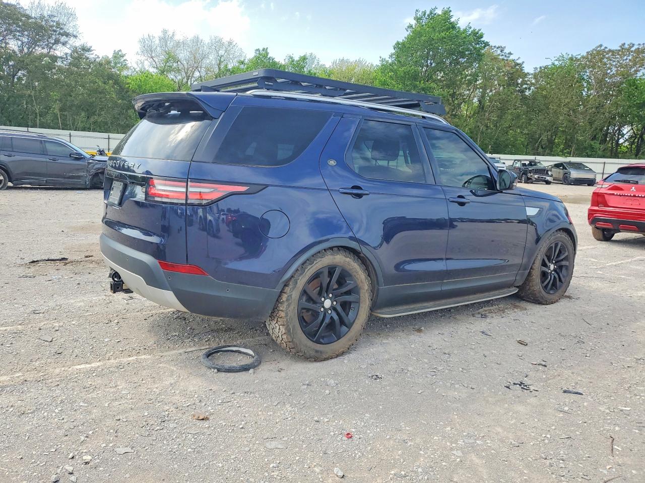 2017 LAND ROVER DISCOVERY