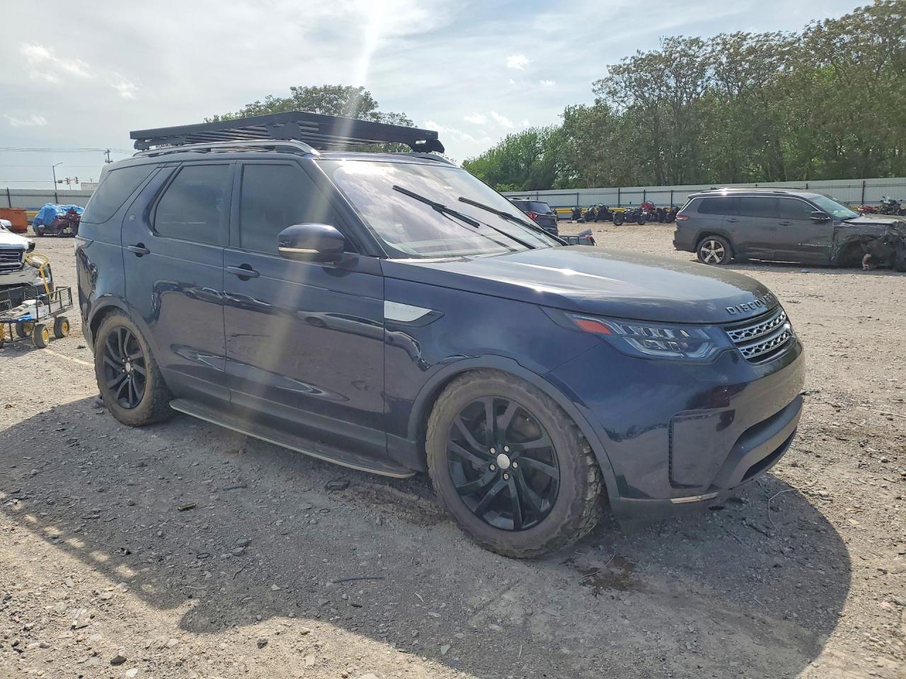 2017 LAND ROVER DISCOVERY