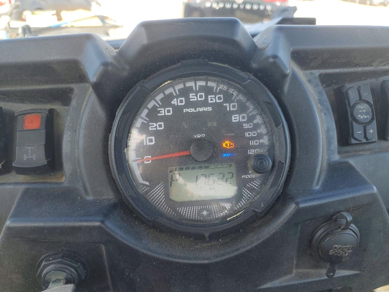 2015 POLARIS SIDEBYSIDE