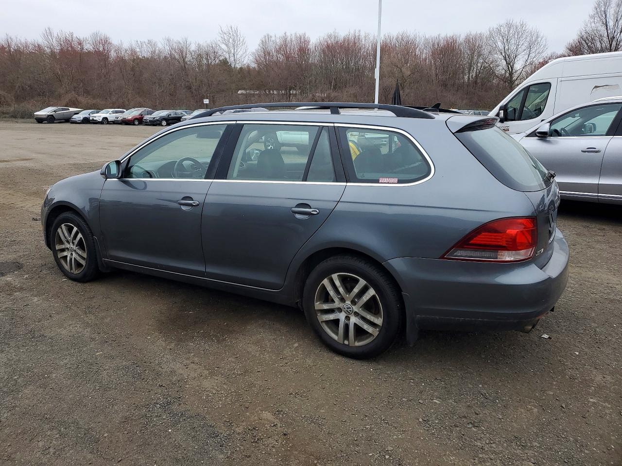 2013 VOLKSWAGEN JETTA