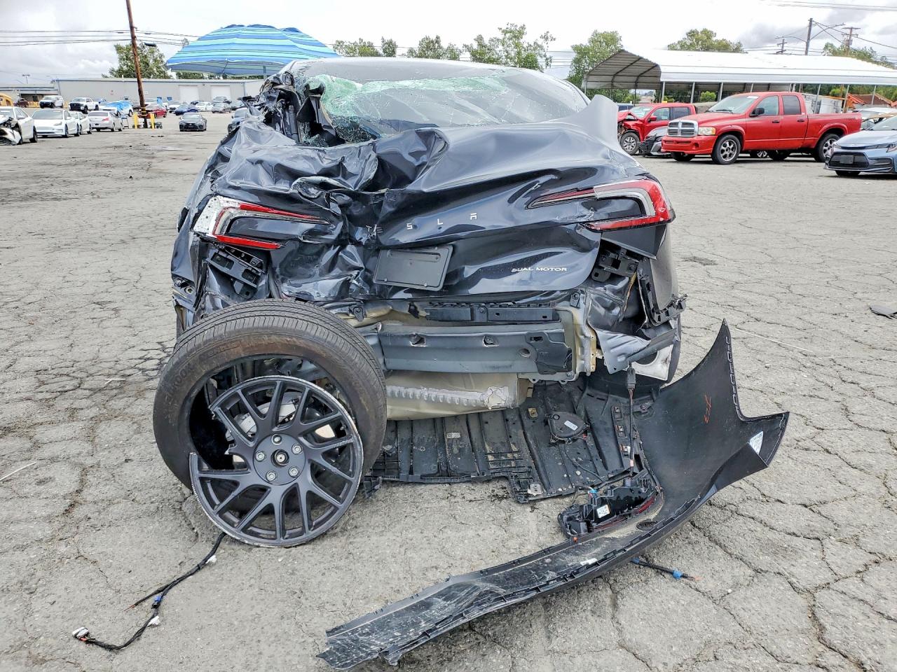 2024 TESLA MODEL 3