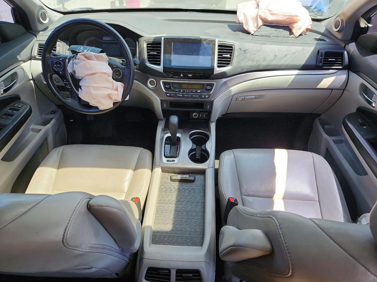 2016 HONDA PILOT