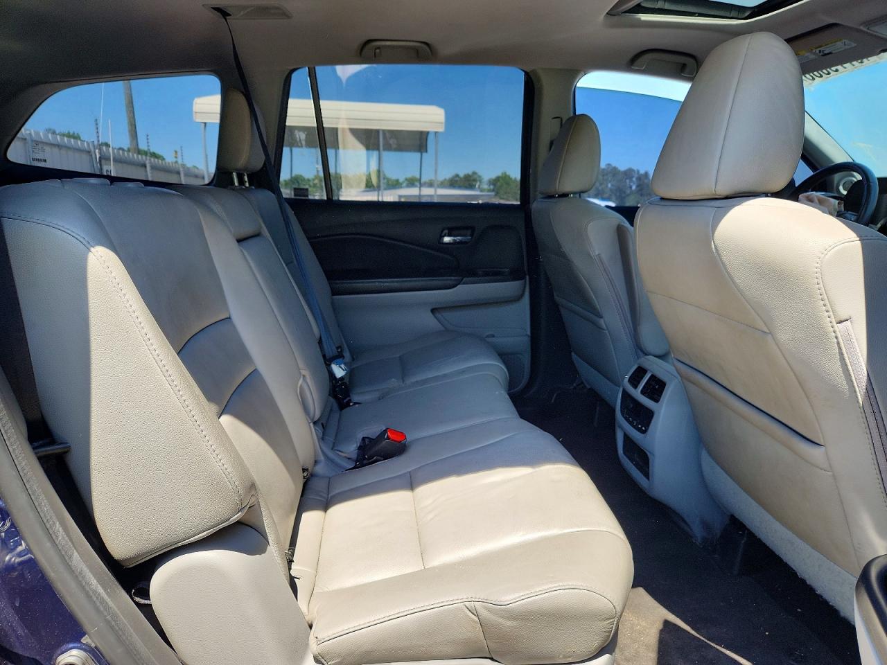 2016 HONDA PILOT