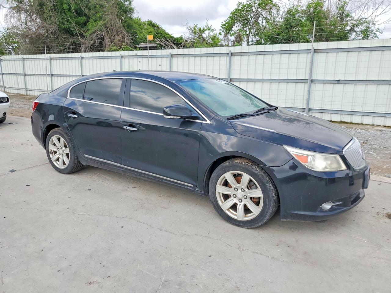 2011 BUICK LACROSSE