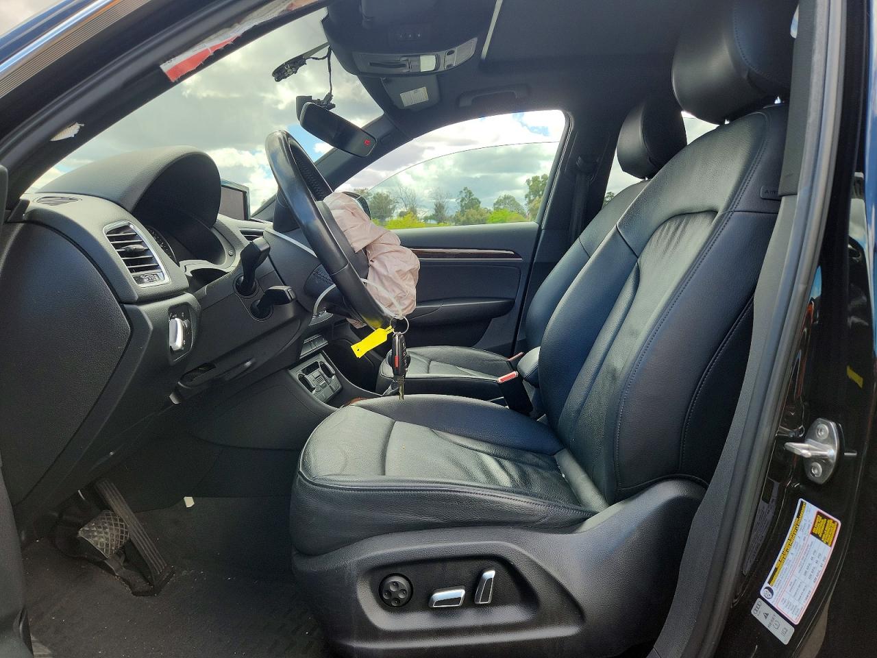 2017 AUDI Q3