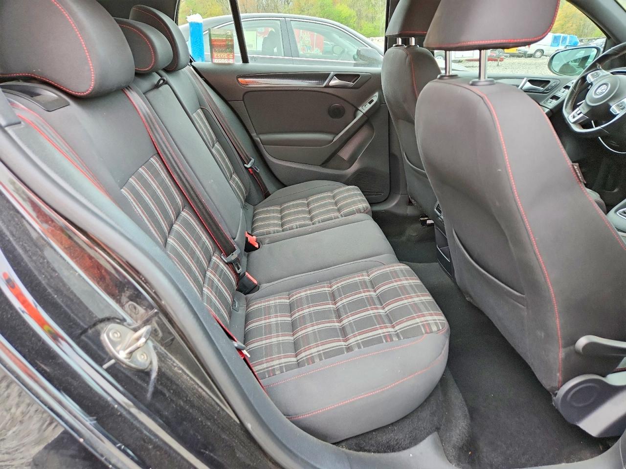 2014 VOLKSWAGEN GTI