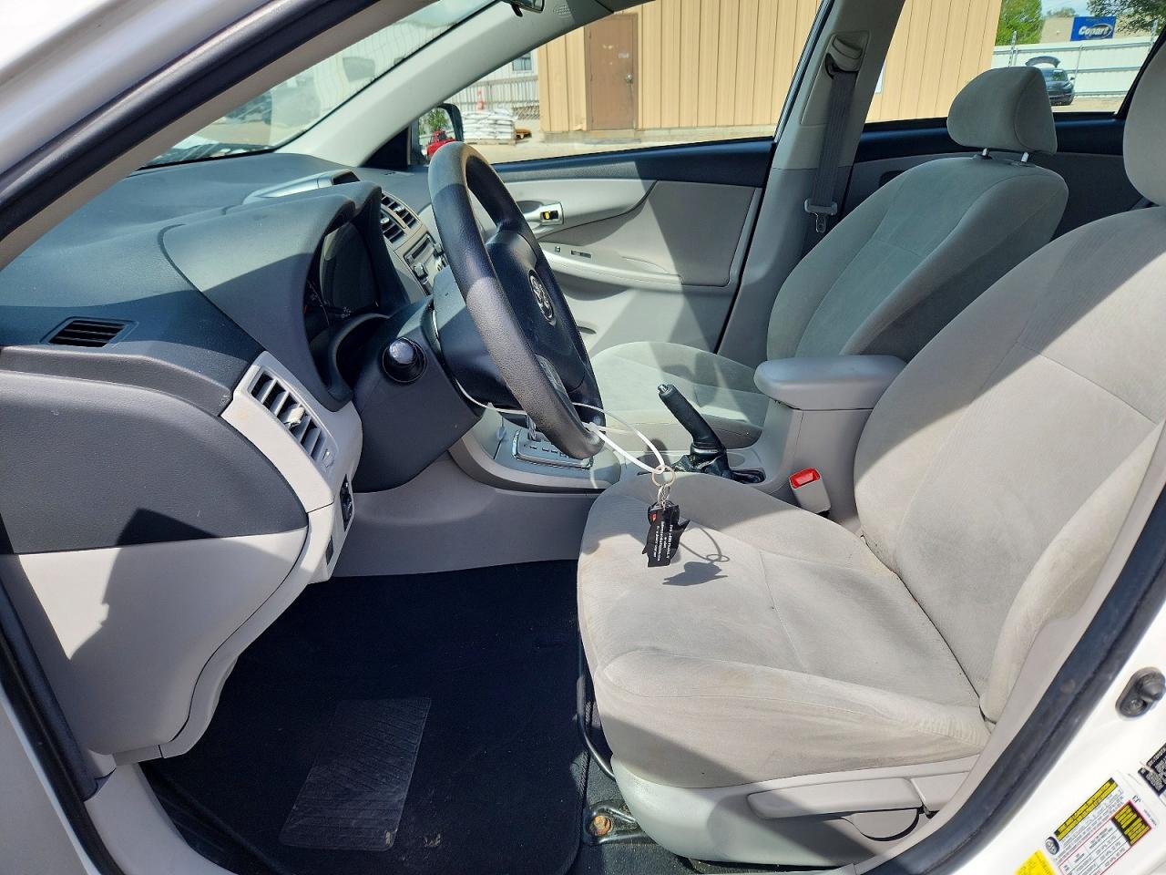 2012 TOYOTA COROLLA