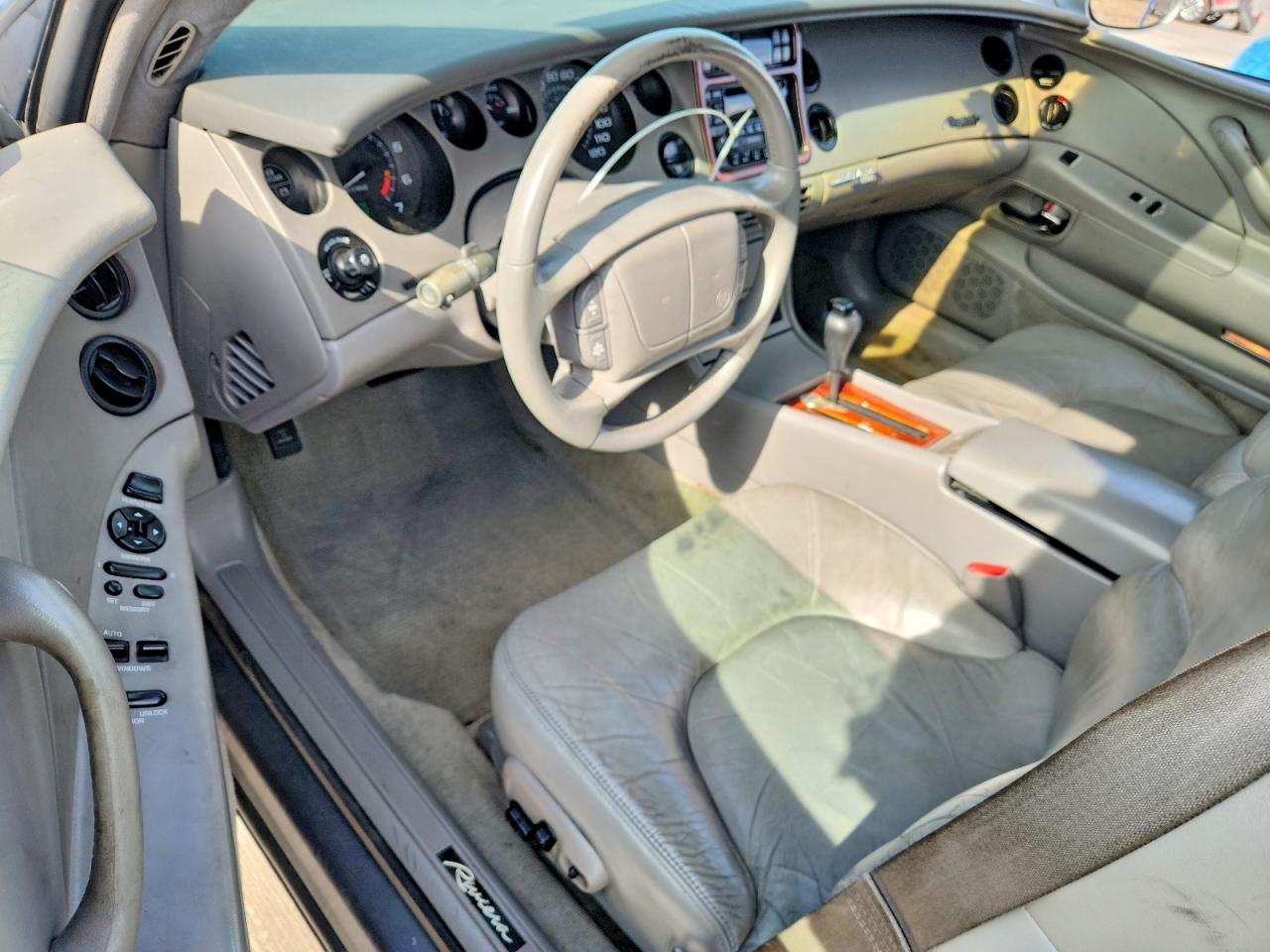 1999 BUICK RIVIERA