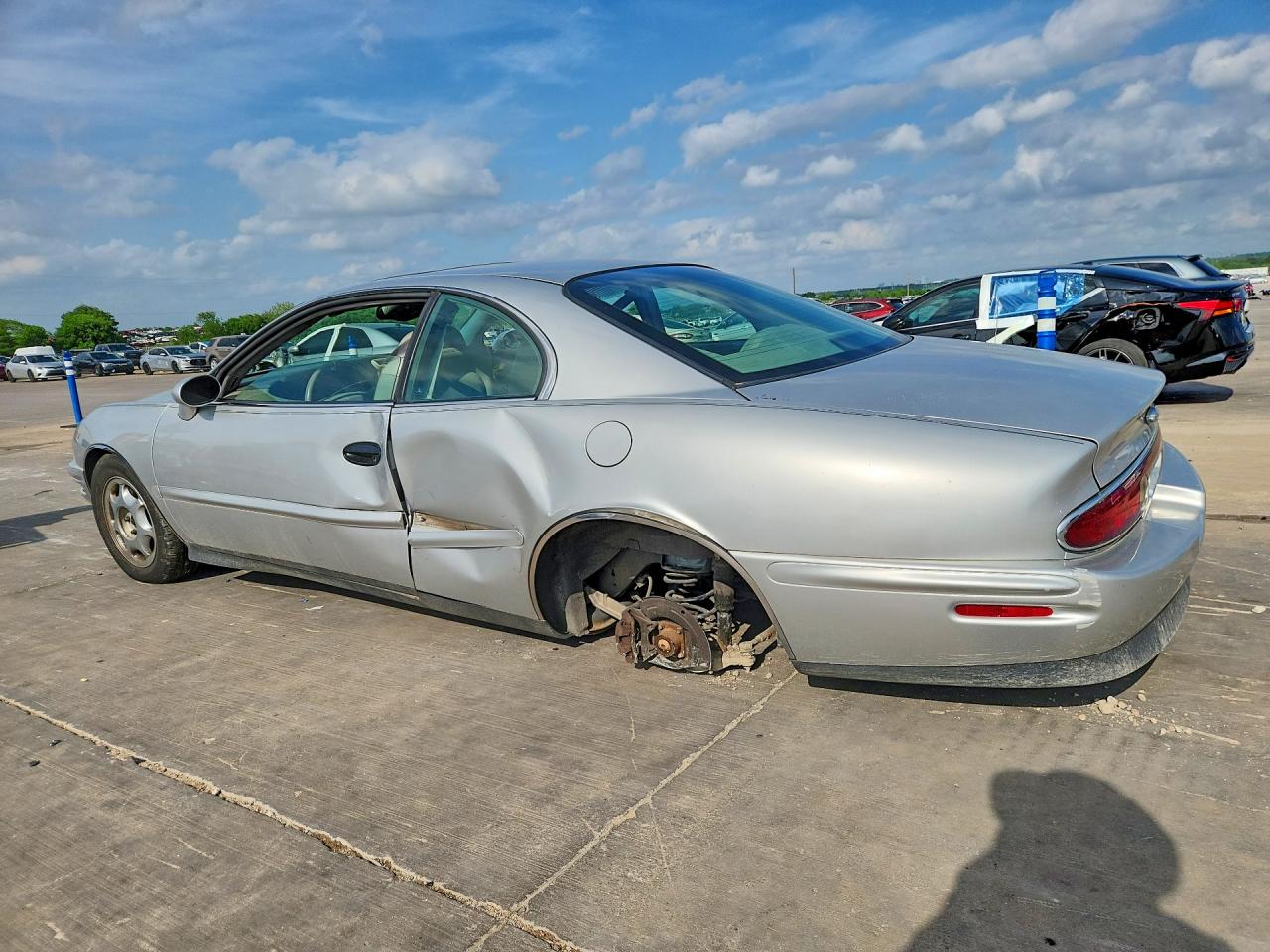 1999 BUICK RIVIERA