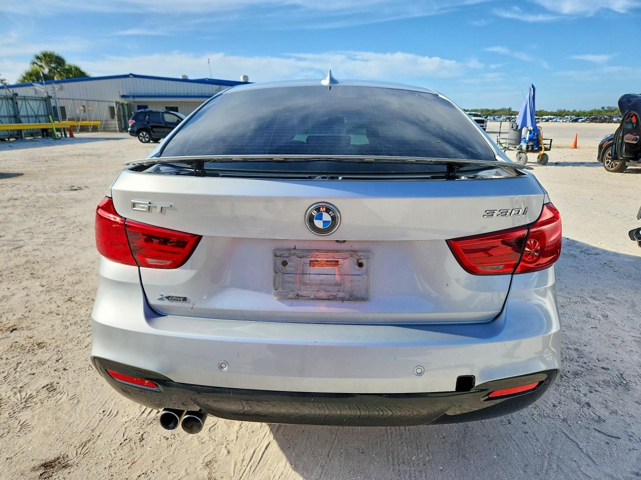 2018 BMW 3 SERIES
