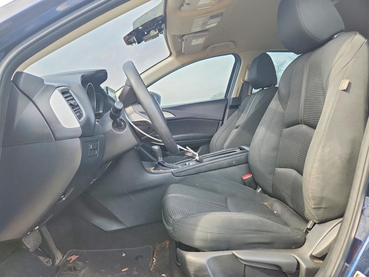 2018 MAZDA 3