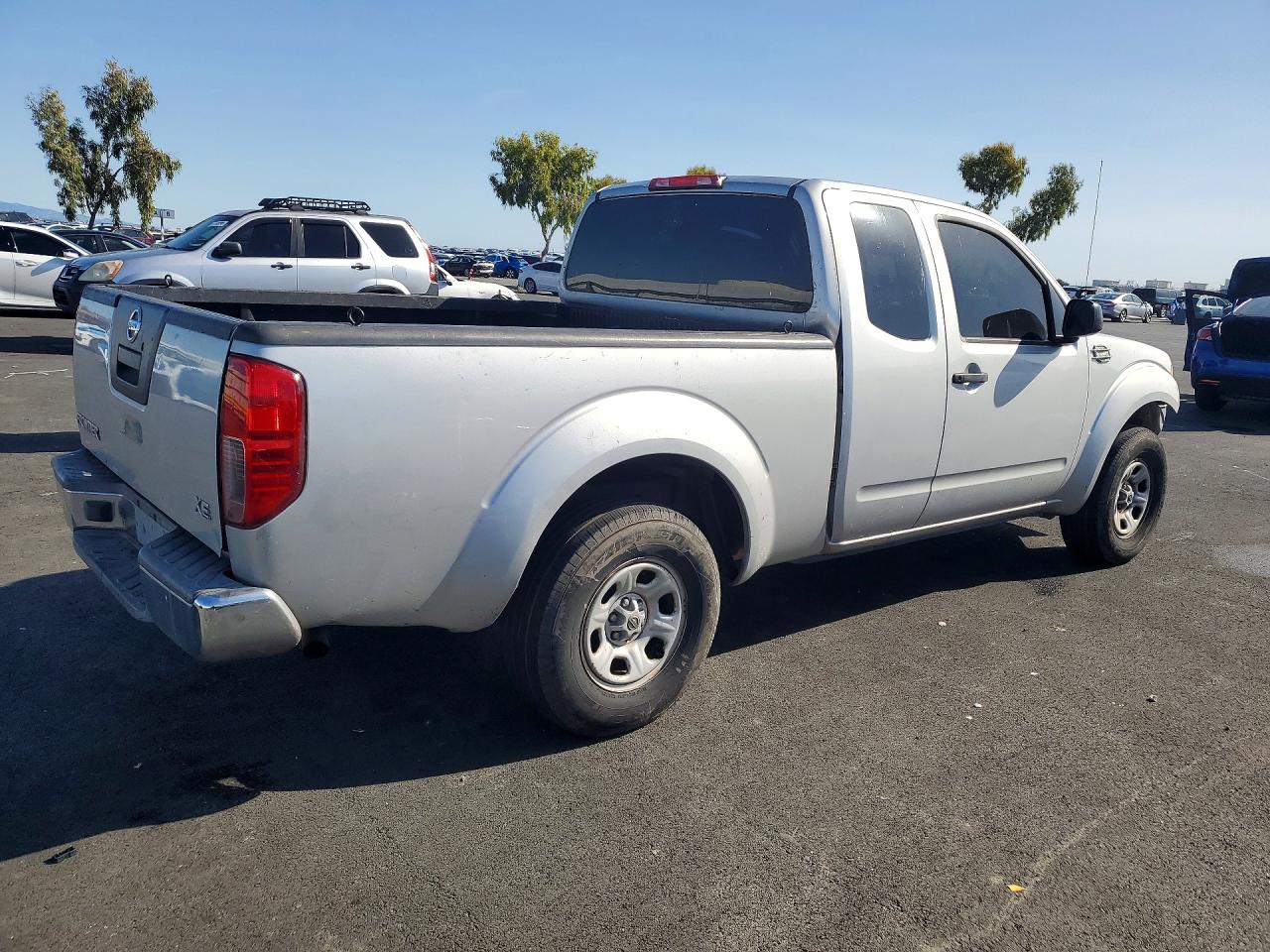 2006 NISSAN FRONTIER