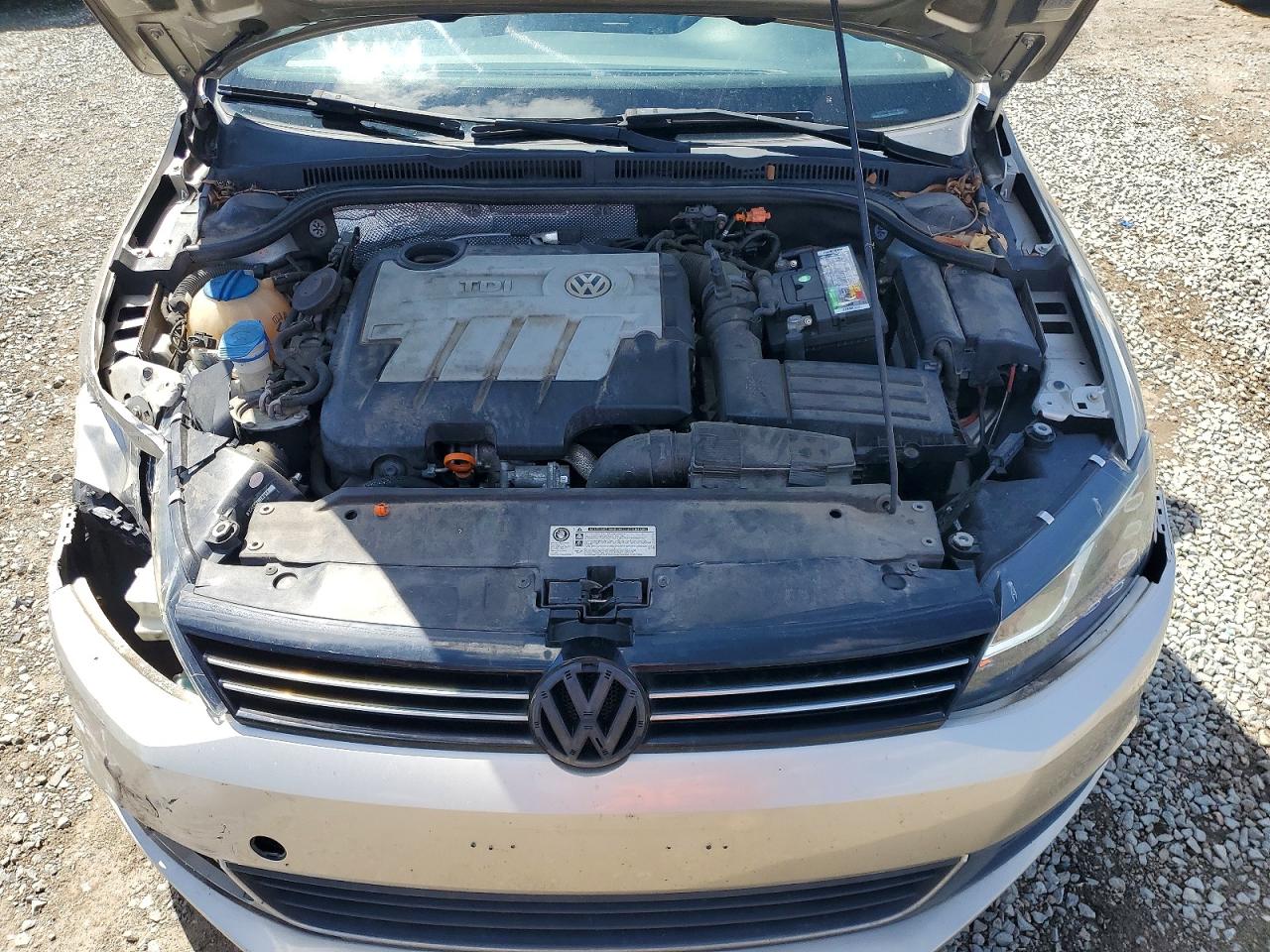2013 VOLKSWAGEN JETTA