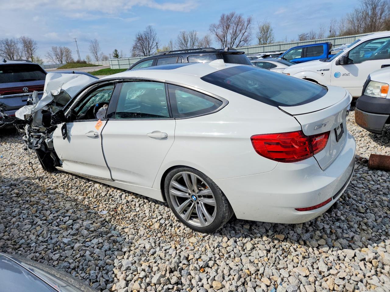 2016 BMW 3 SERIES