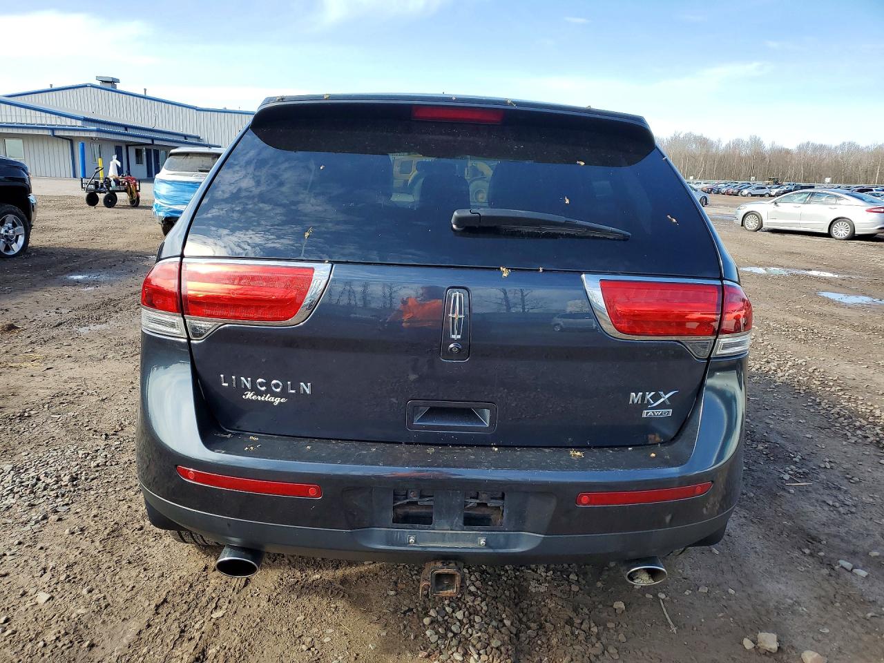 2013 LINCOLN TOWNHOUSE MKX