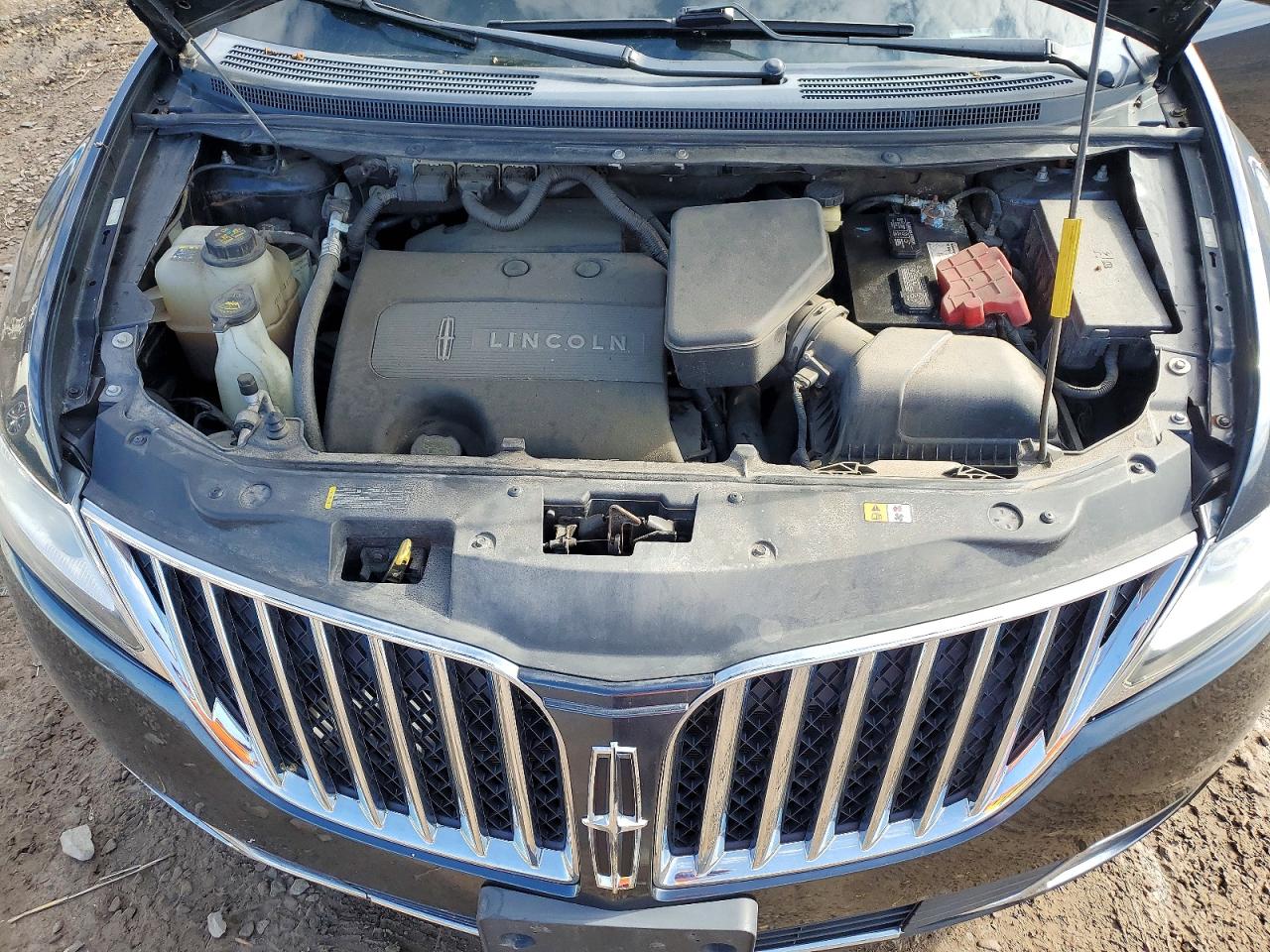 2013 LINCOLN TOWNHOUSE MKX