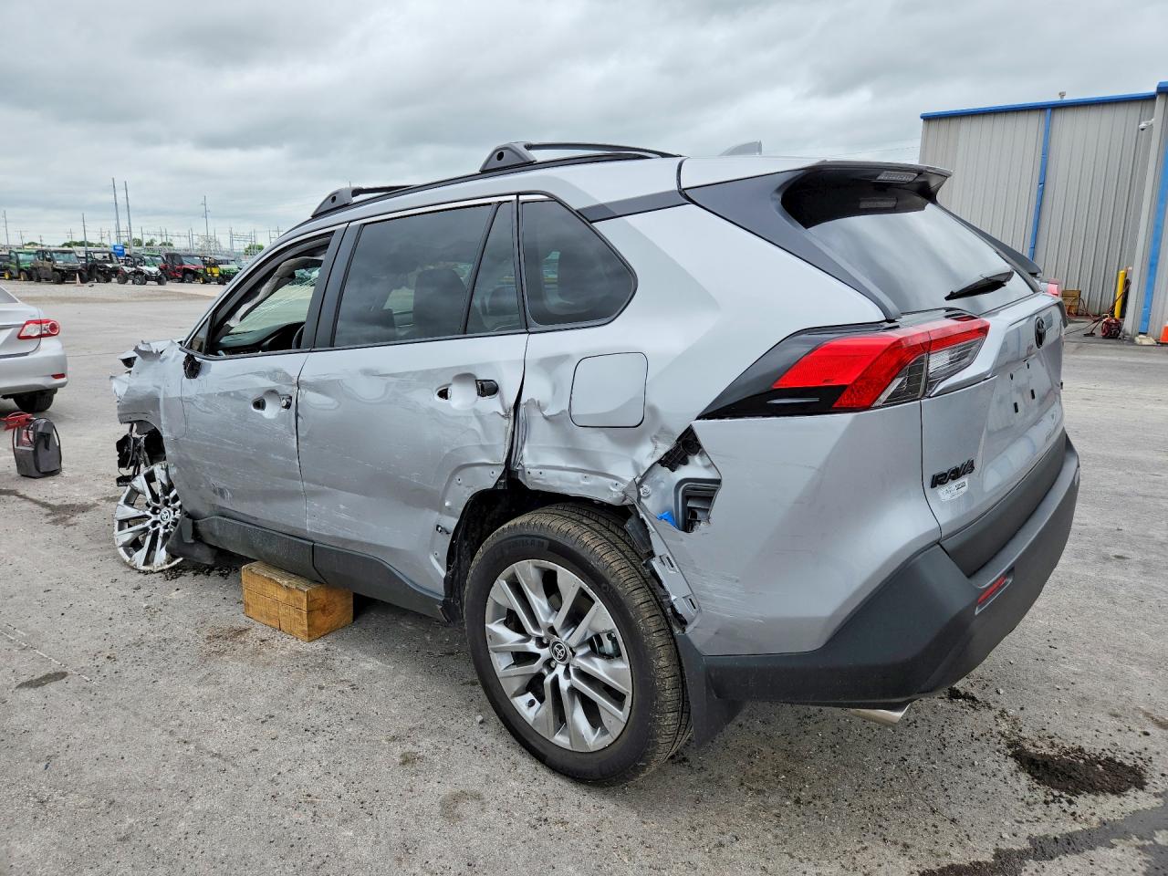 2025 TOYOTA RAV4
