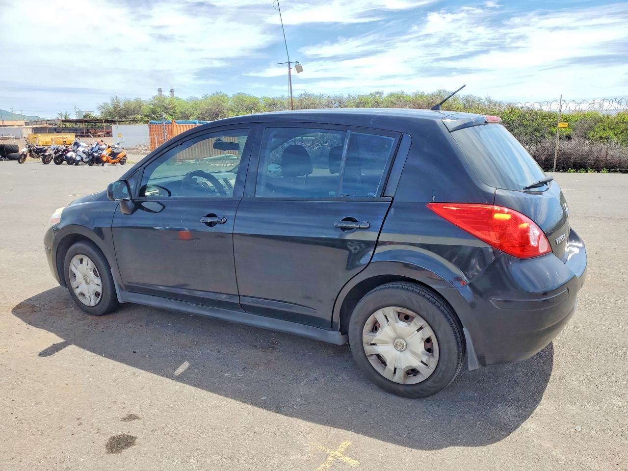 2012 NISSAN VERSA