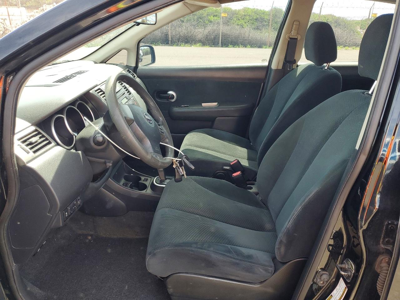 2012 NISSAN VERSA