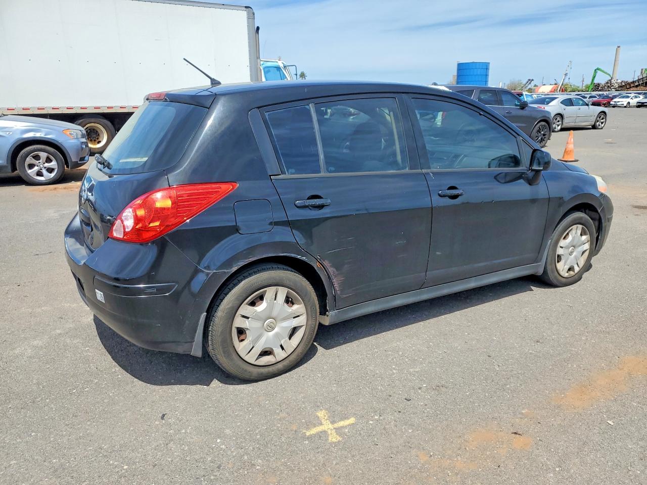 2012 NISSAN VERSA