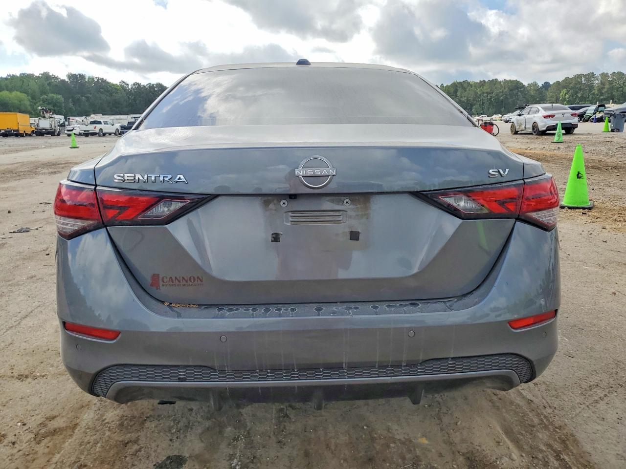 2024 NISSAN SENTRA