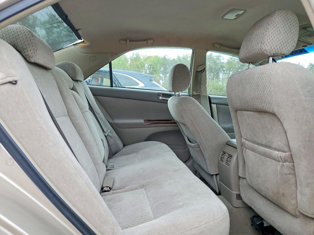 2004 TOYOTA CAMRY
