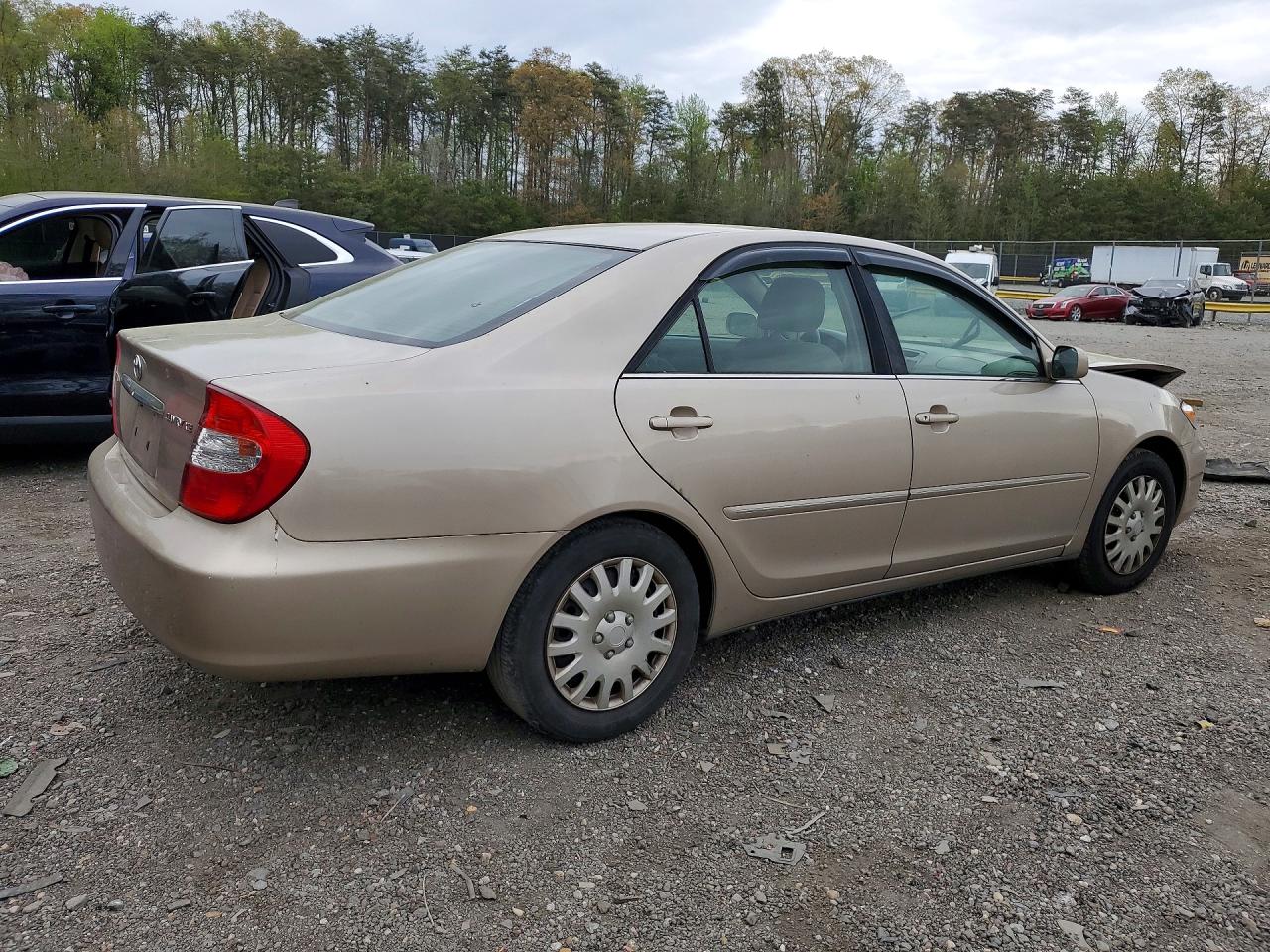 2004 TOYOTA CAMRY