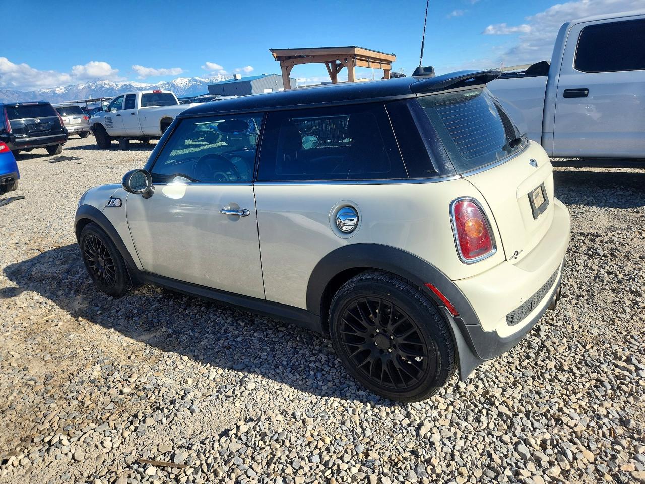 2010 MINI COOPER