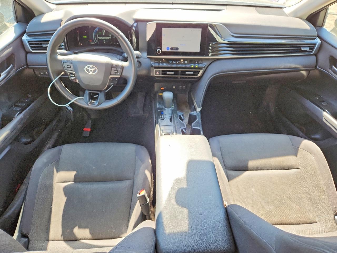 2025 TOYOTA CAMRY