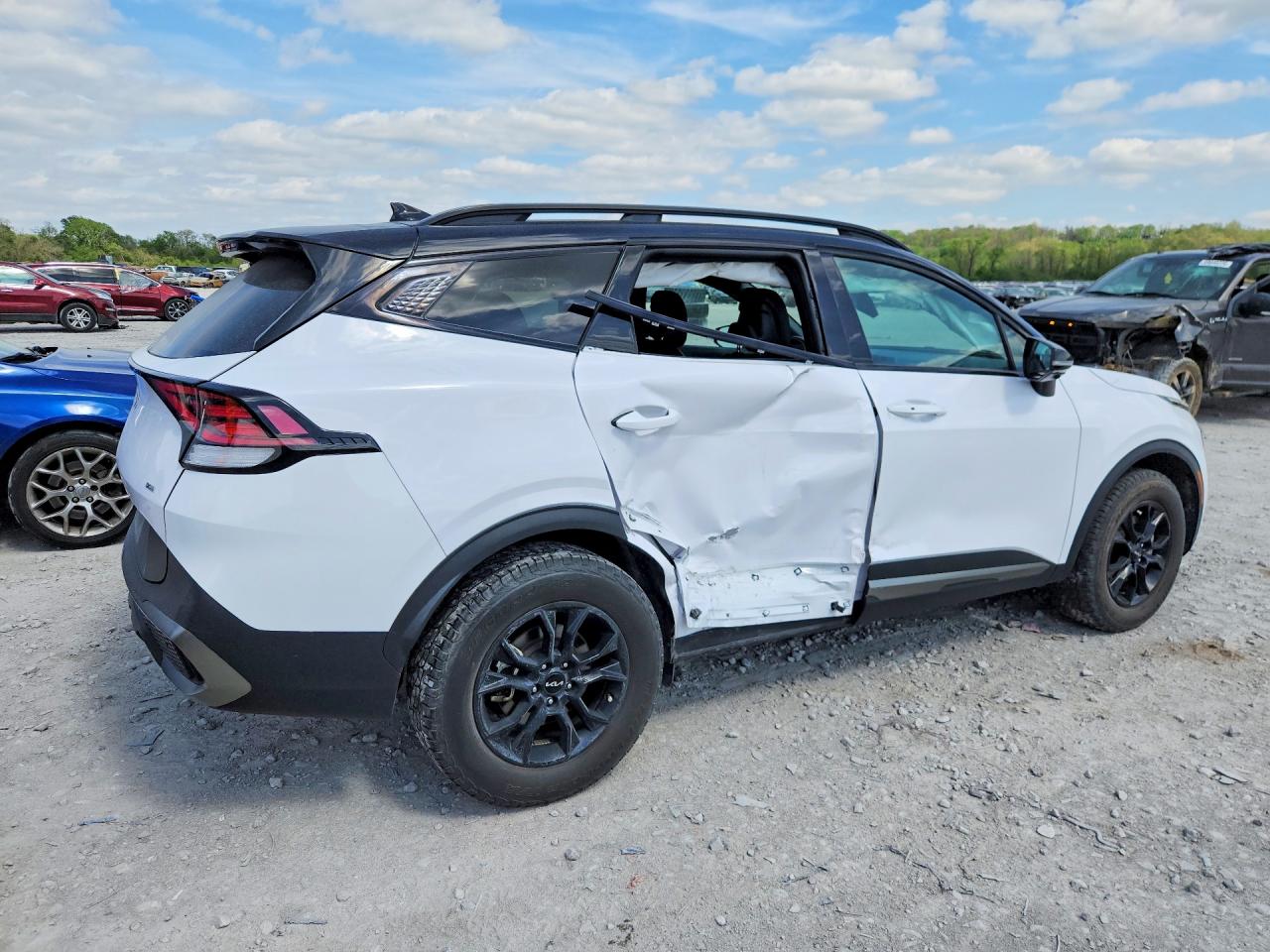 2023 KIA SPORTAGE