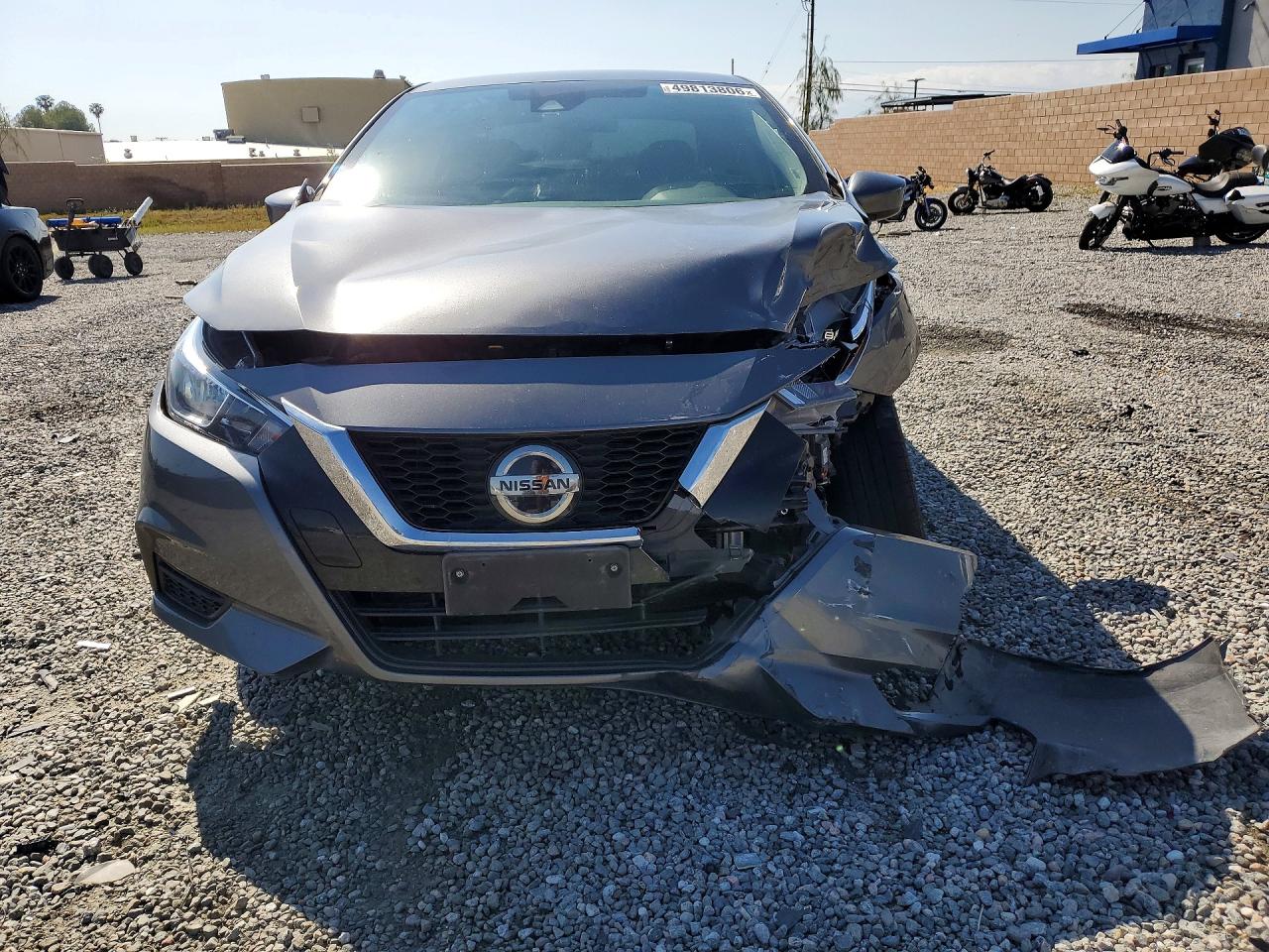 2022 NISSAN VERSA