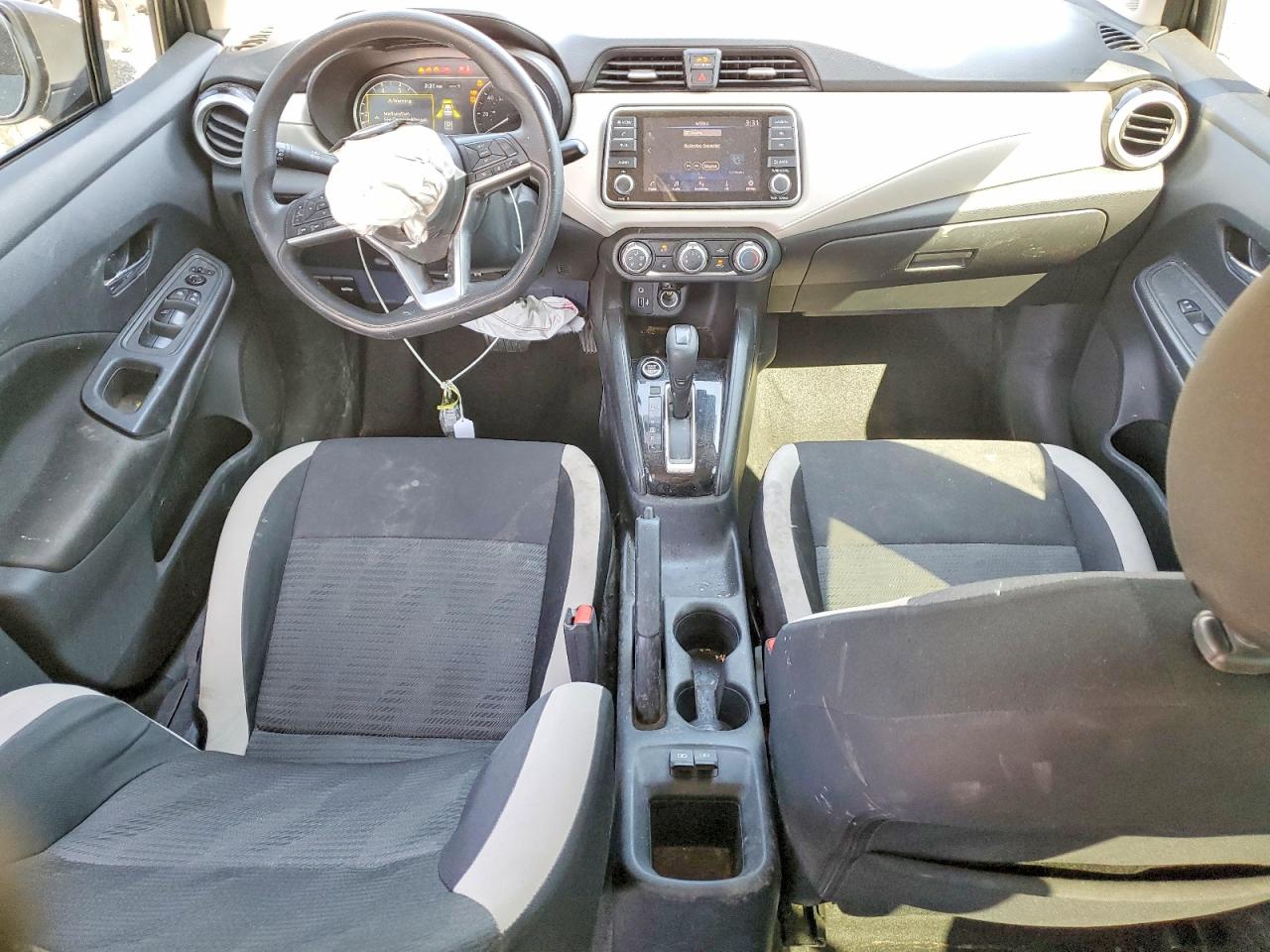 2022 NISSAN VERSA