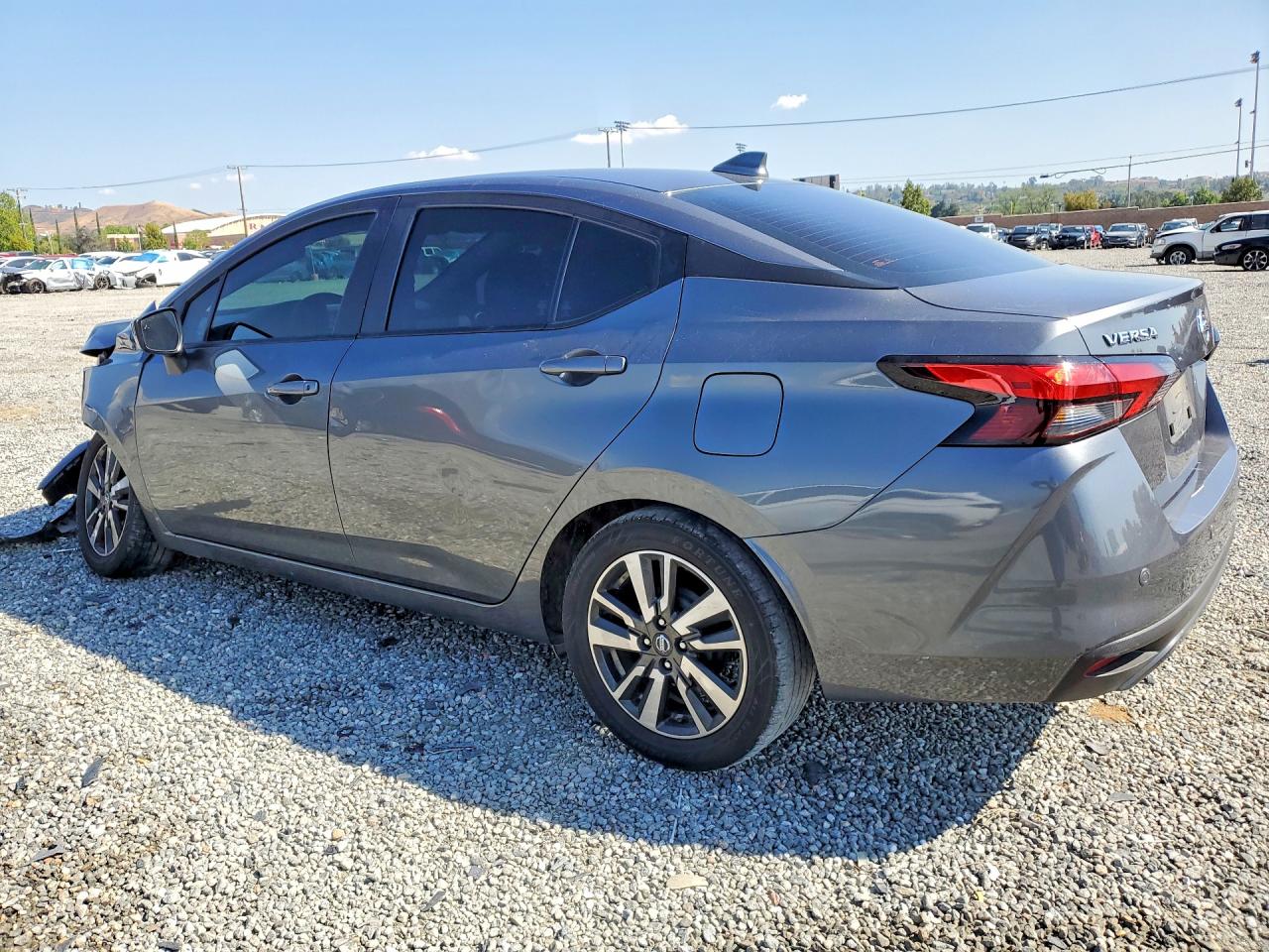 2022 NISSAN VERSA
