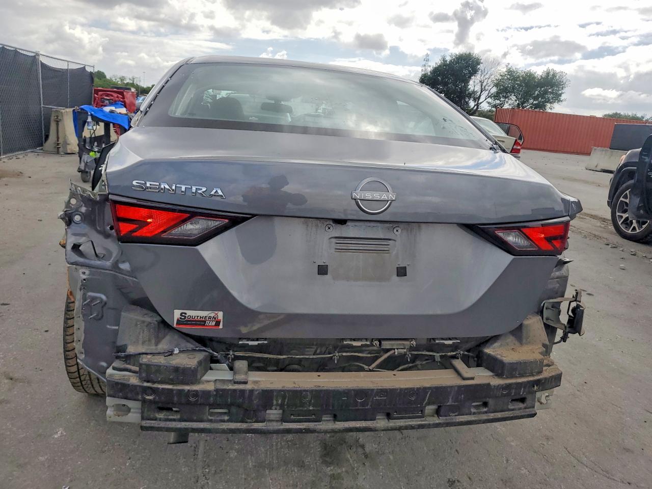 2024 NISSAN SENTRA