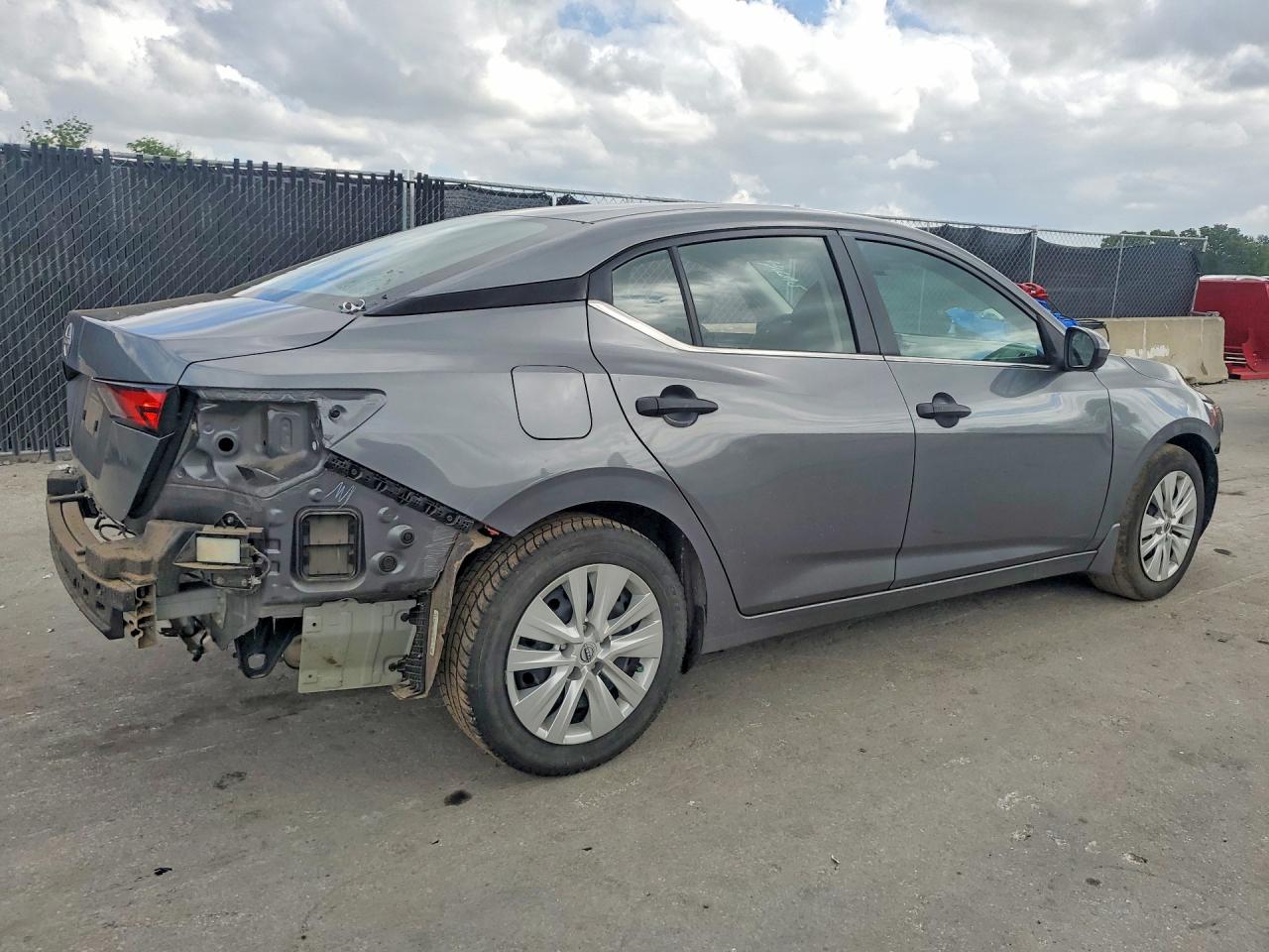 2024 NISSAN SENTRA