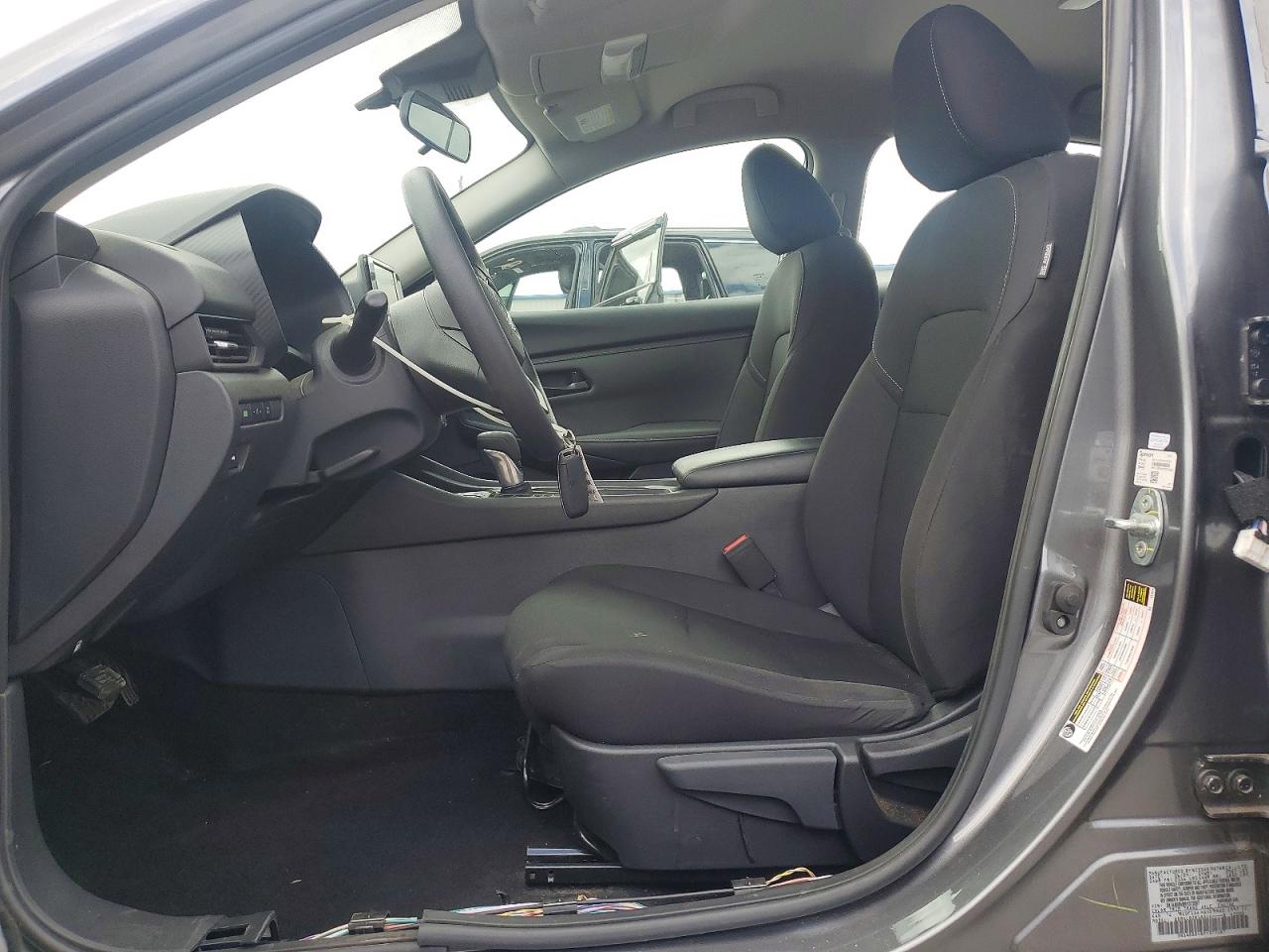 2024 NISSAN SENTRA