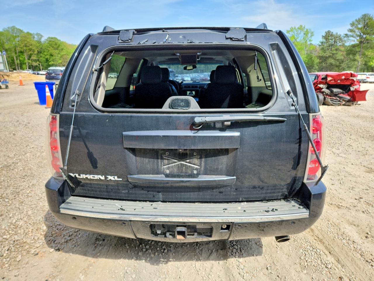 2012 GMC YUKON