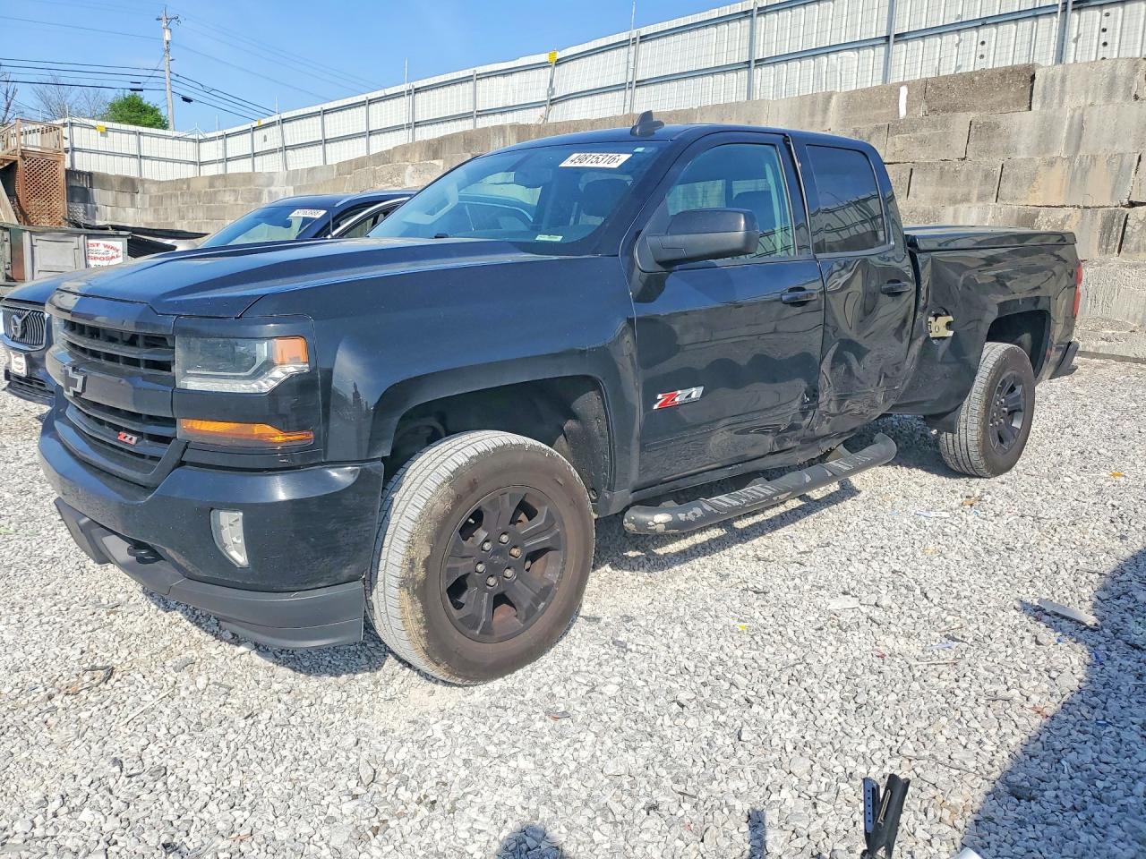 2017 CHEVROLET SILVERADO