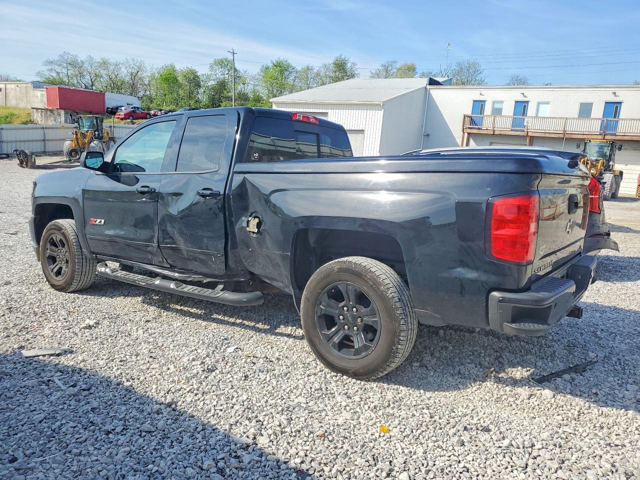 2017 CHEVROLET SILVERADO