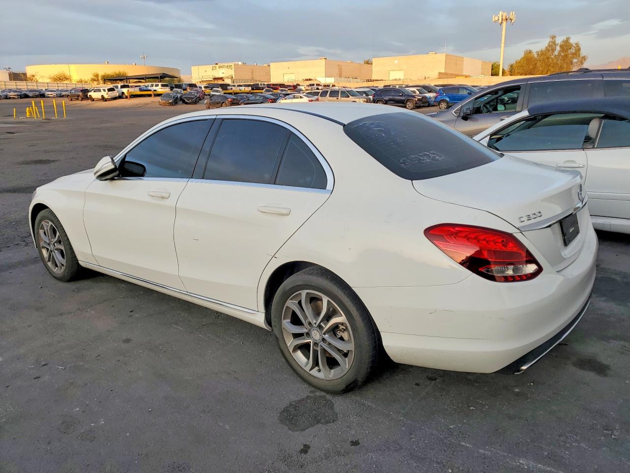 2015 MERCEDES-BENZ C-CLASS