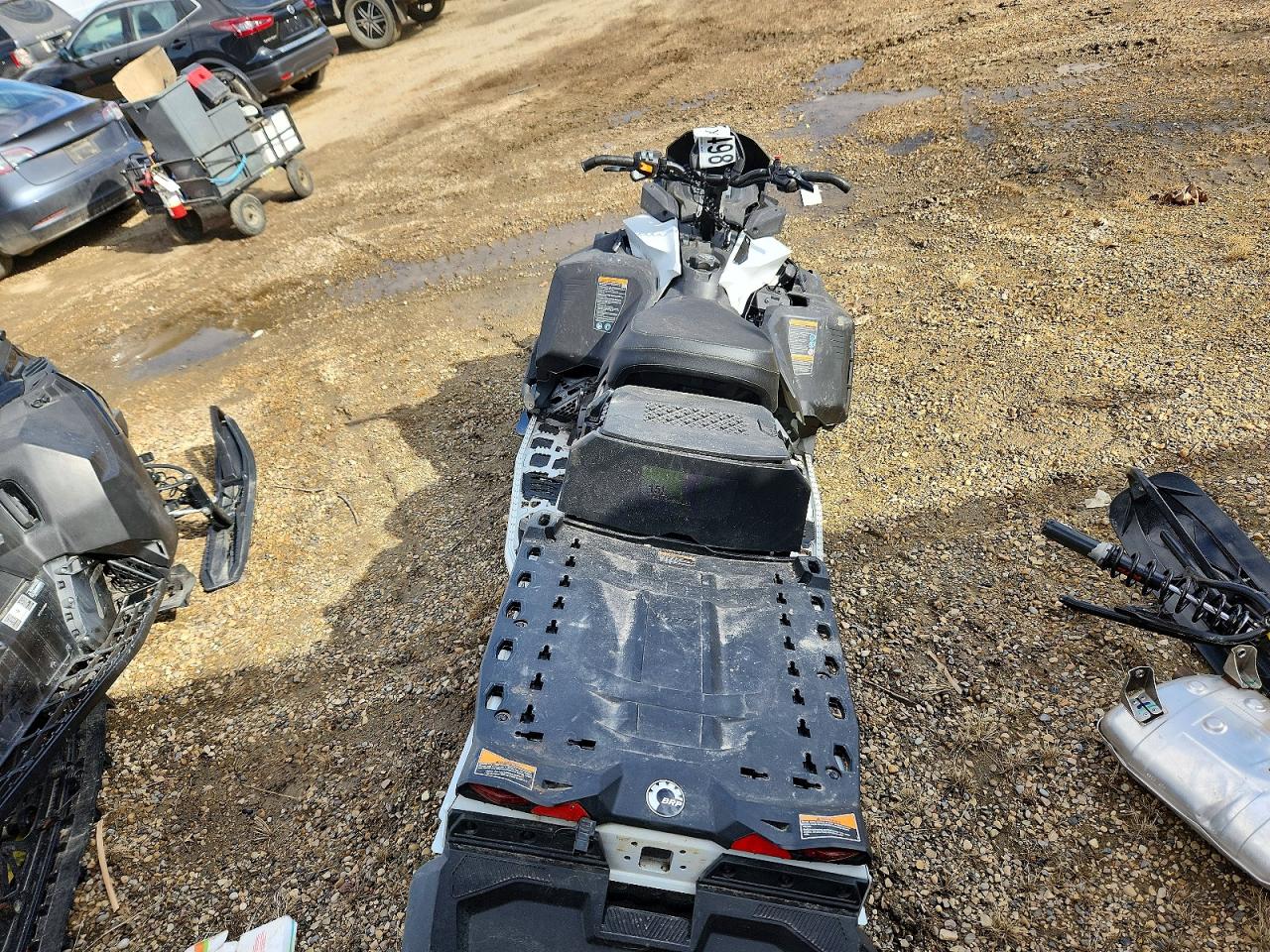 2025 SKI-DOO SNOWMOBILE