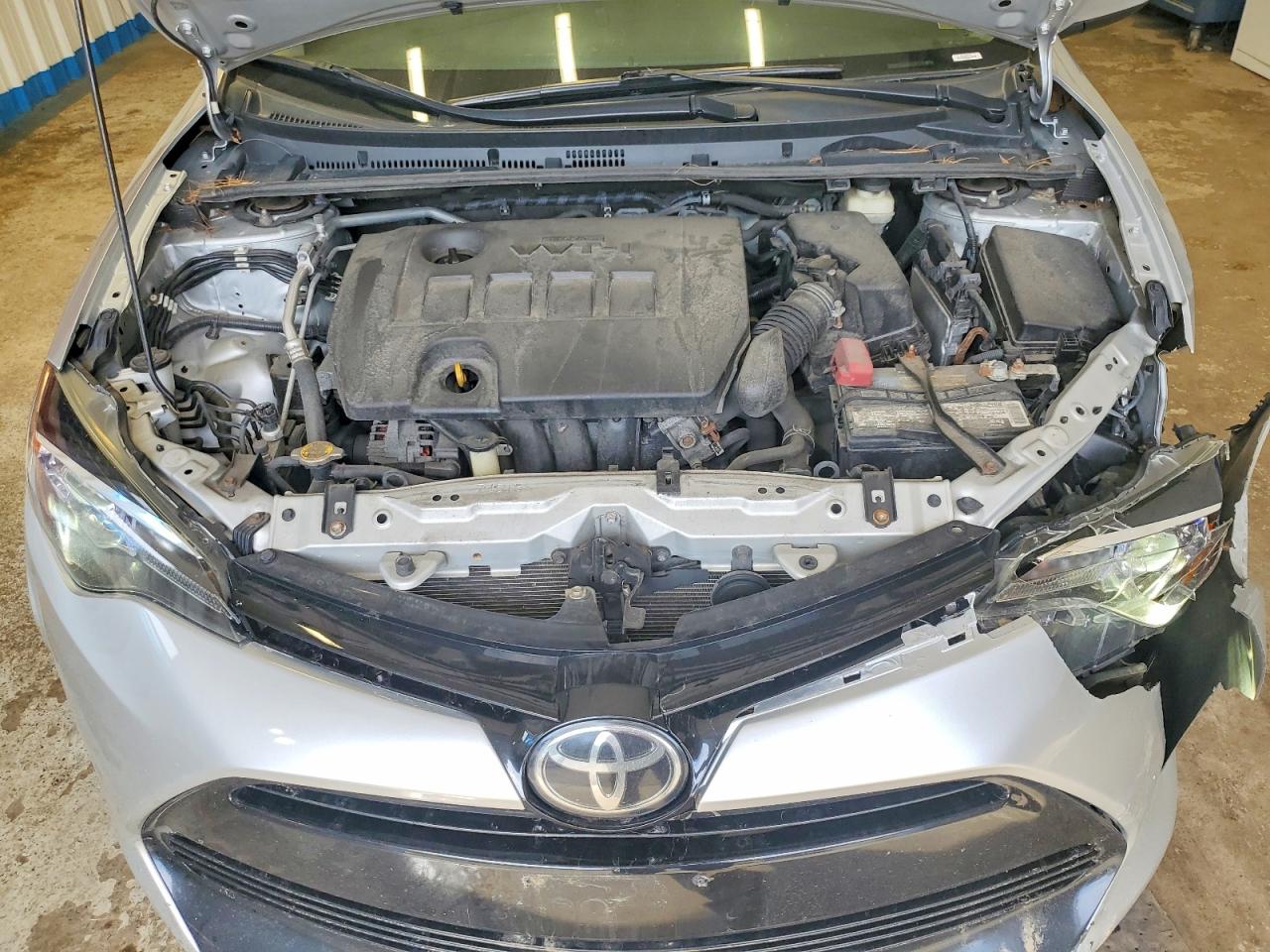 2017 TOYOTA COROLLA