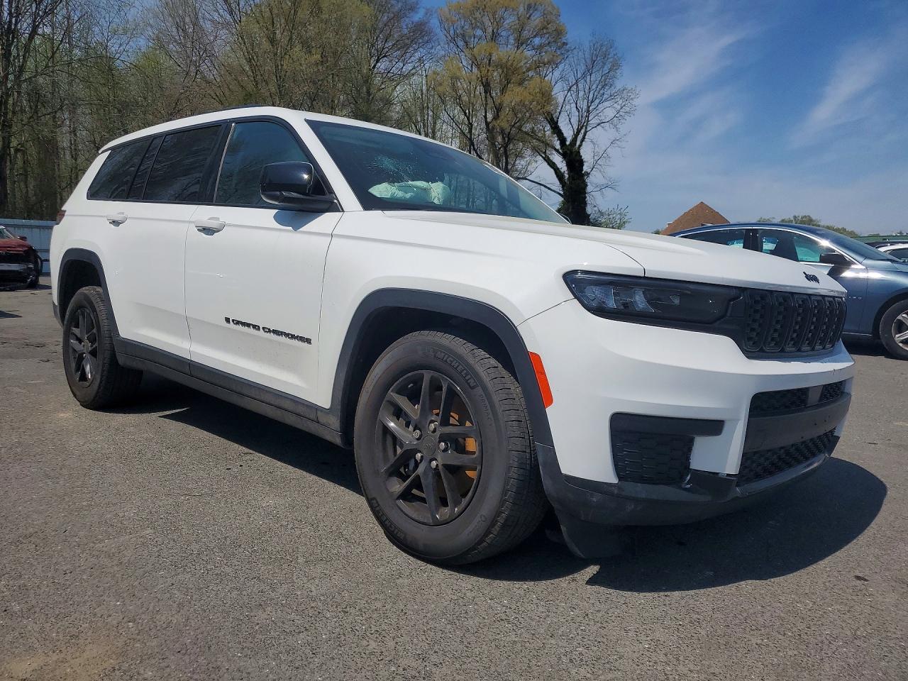2024 JEEP CHEROKEE