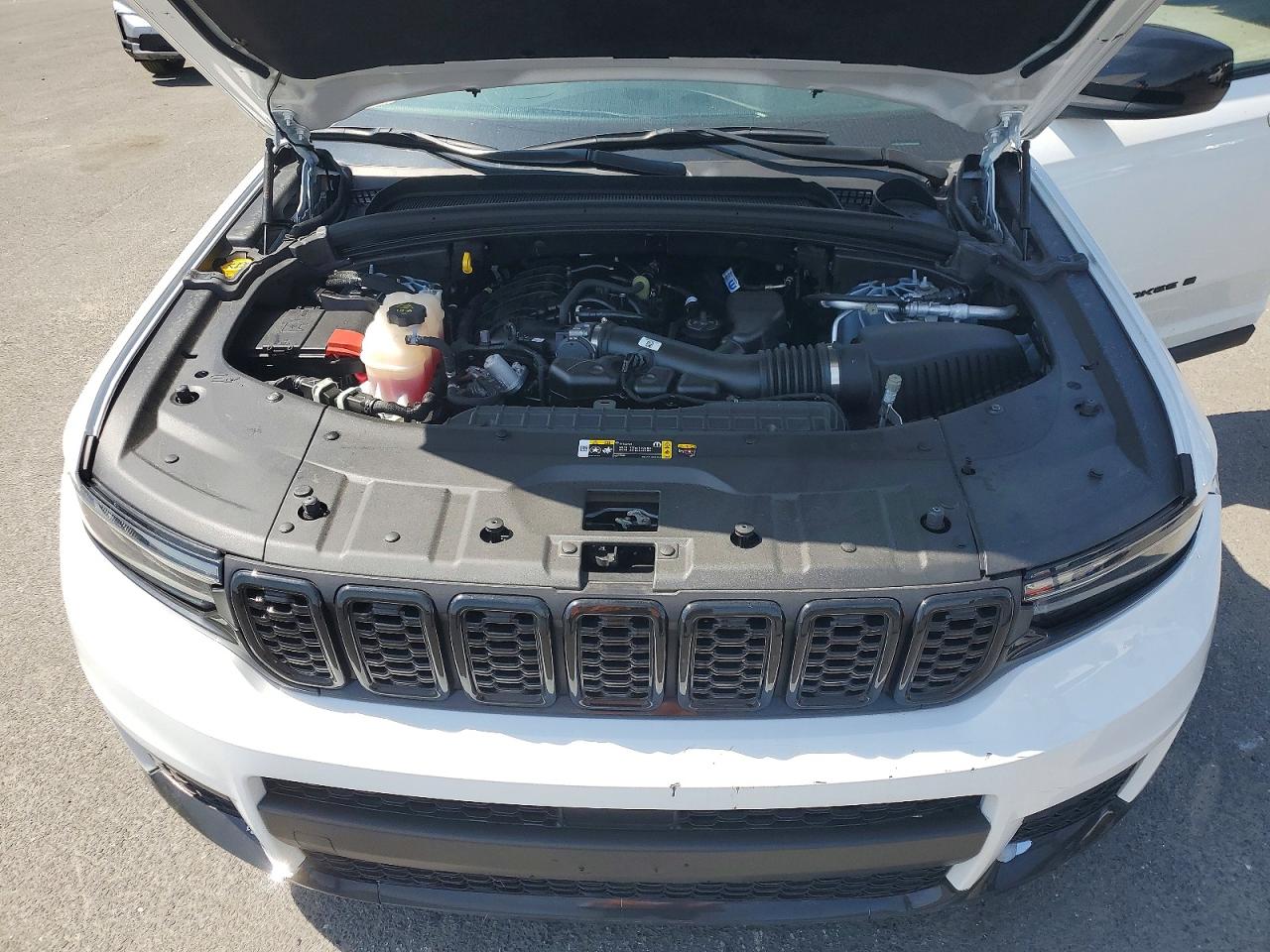 2024 JEEP CHEROKEE