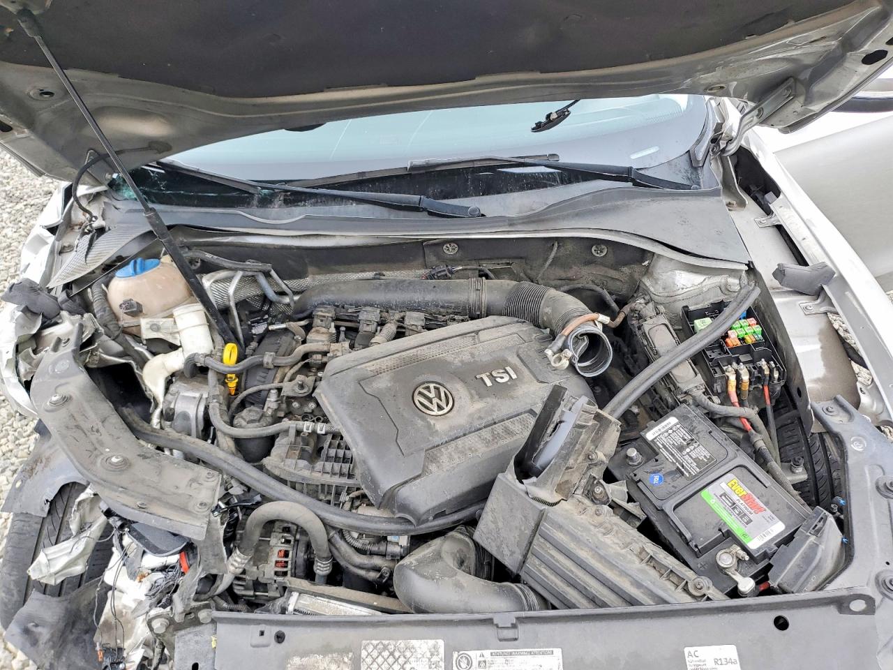 2014 VOLKSWAGEN PASSAT