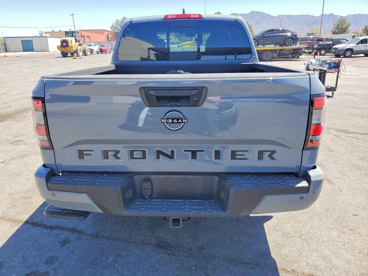 2026 NISSAN FRONTIER