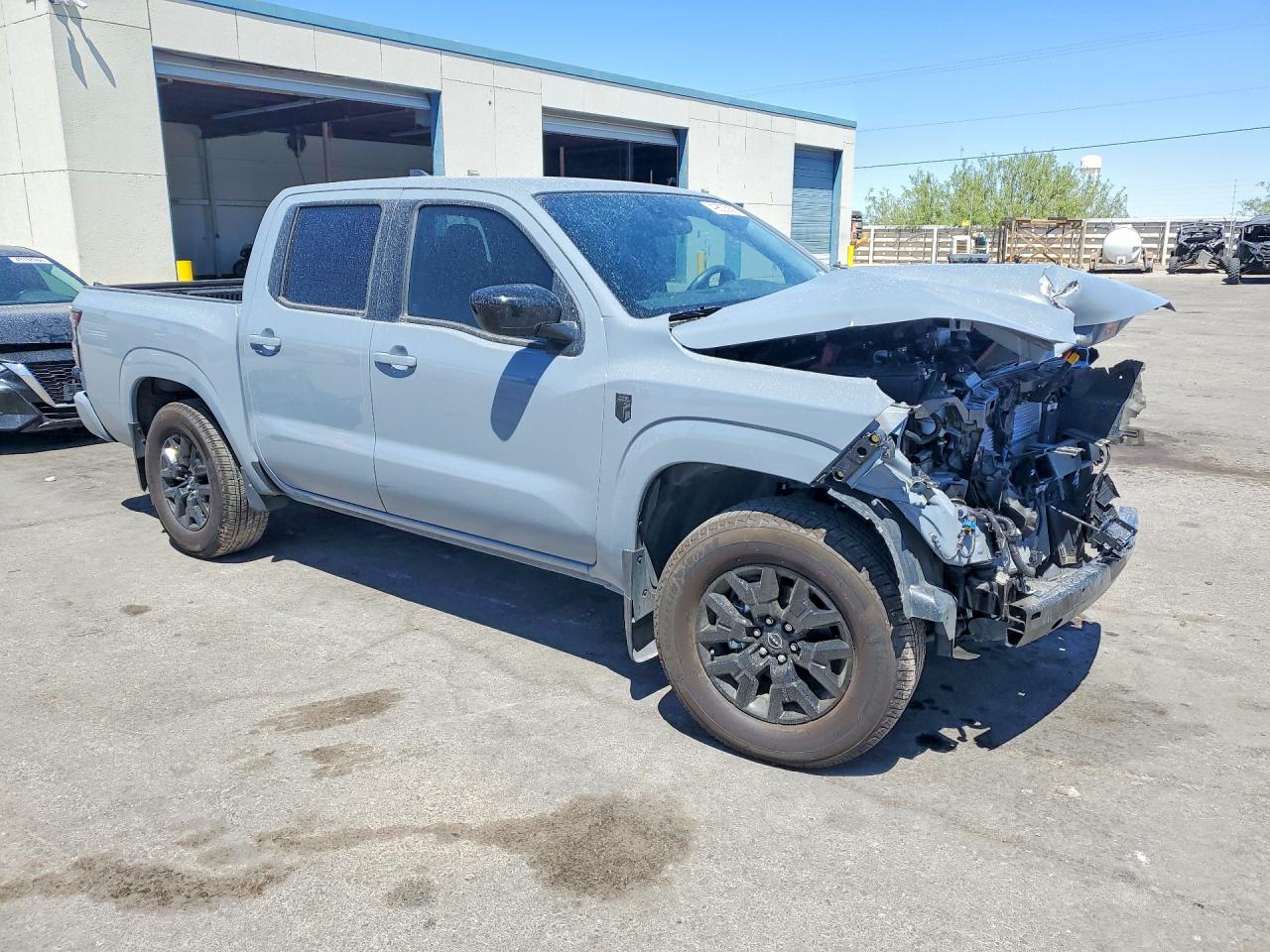 2026 NISSAN FRONTIER