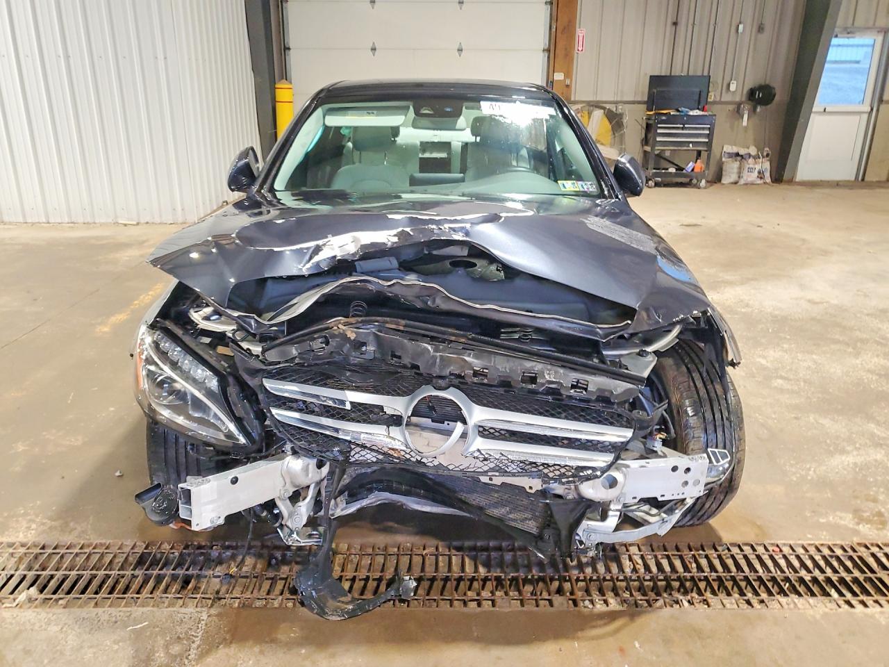 2016 MERCEDES-BENZ C-CLASS