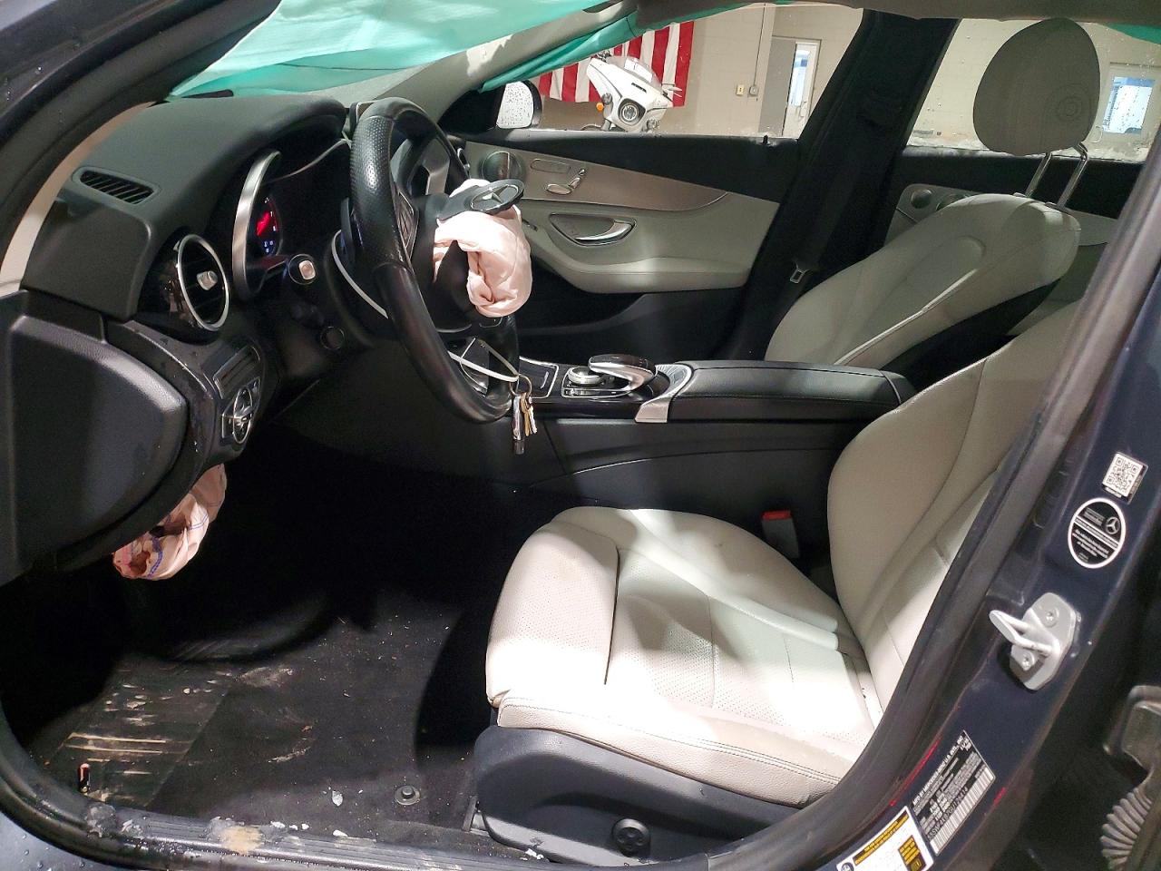 2016 MERCEDES-BENZ C-CLASS