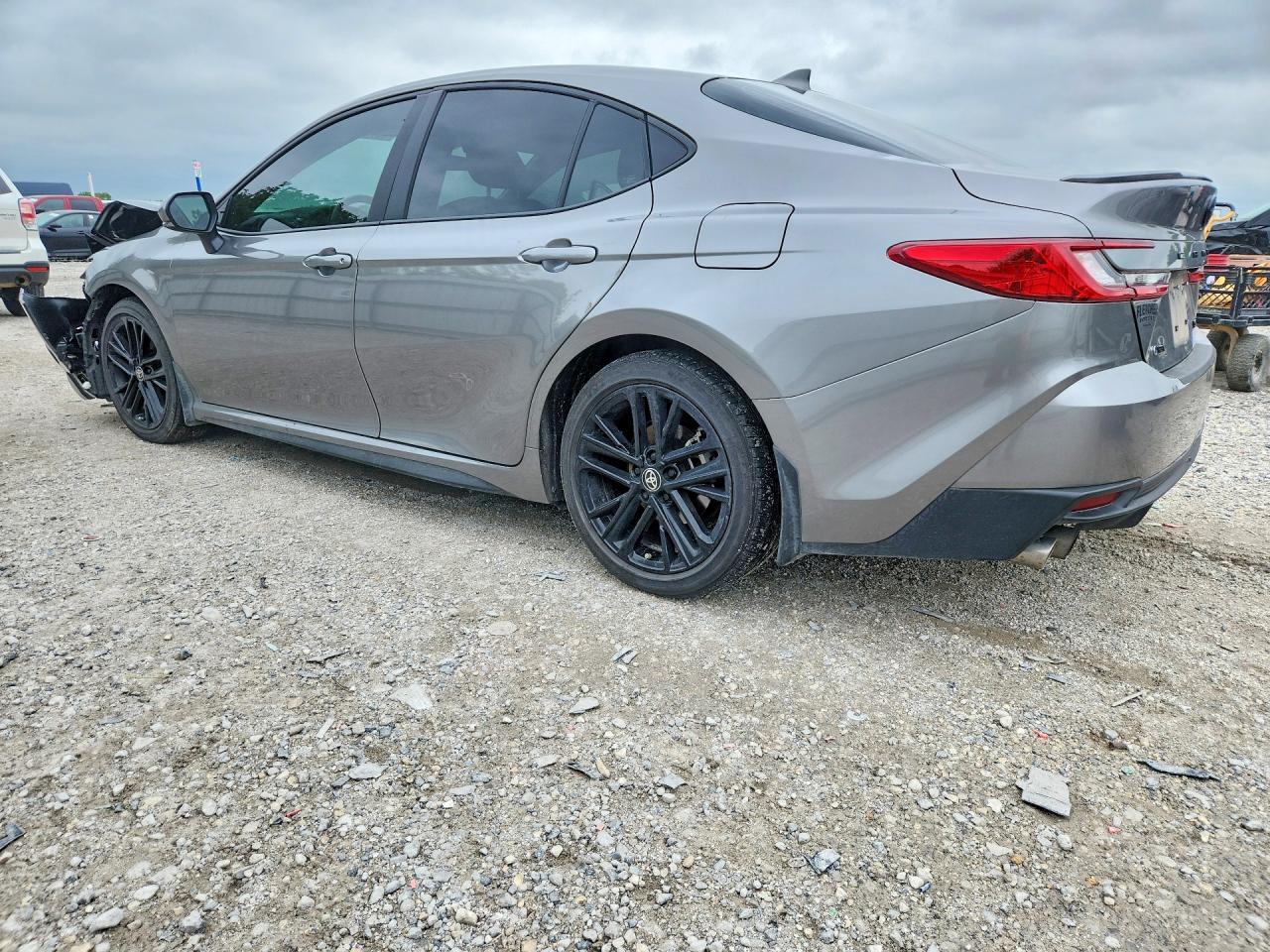 2025 TOYOTA CAMRY